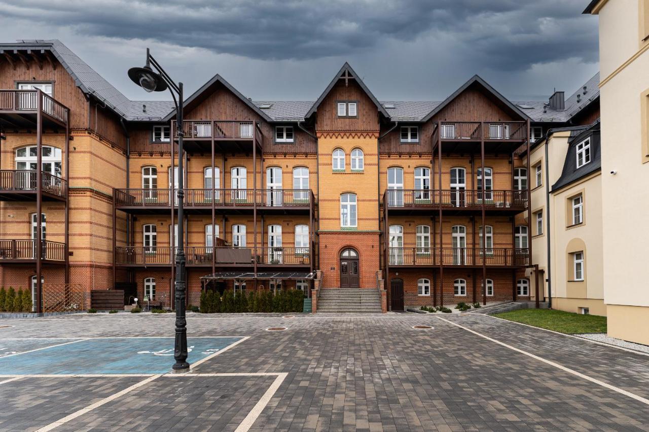 Apartament Foto Loft - Villa Vinci - Z Prywatnym Monitorowanym Parkingiem - Space Apart Jelenia Góra Εξωτερικό φωτογραφία